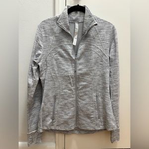 Lululemon Define Jacket Luon. Light heather grey. Size 12. Great condition!